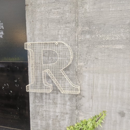 アルファベット看板 R サイン 壁掛け看板 立体式 大型看板 HW-2 #店舗
