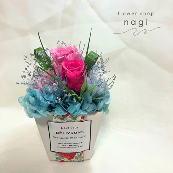 プリザーブドフラワーリース♡Happy Garden happy-garden｜大阪で仕入れた生花・プリザーブドフラワーを販売