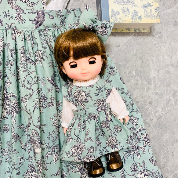 トワルドジュイ　子供服　ドール服　と　お揃い　ワンピース　ブルーグリーン　エプロンワンピース 3枚目の画像