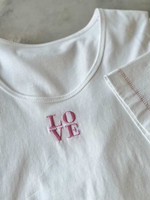 LOVE 刺繍Tシャツ（ホワイト・ライトグレー・ブラック） 13枚目の画像