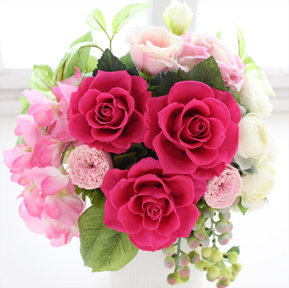 【送料無料】☆プリザーブドフラワー＜イリス＞ピンク バラ【お祝い】マゼンタピンク ローズ 4枚目の画像