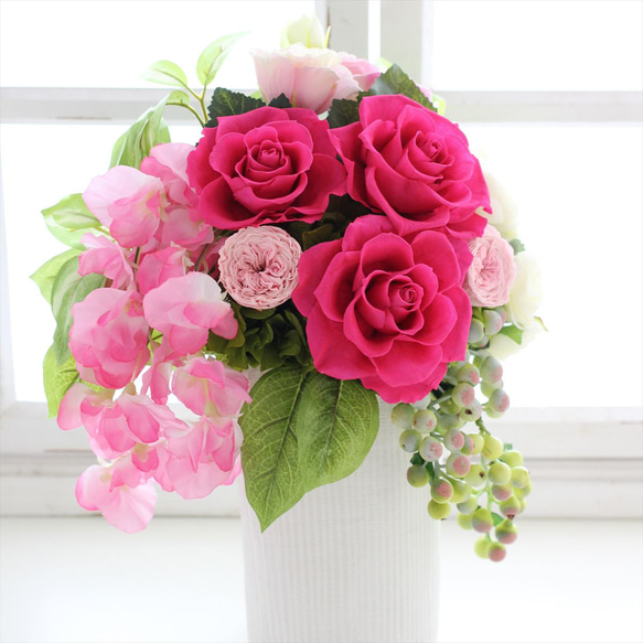 【送料無料】☆プリザーブドフラワー＜イリス＞ピンク バラ【お祝い】マゼンタピンク ローズ 2枚目の画像