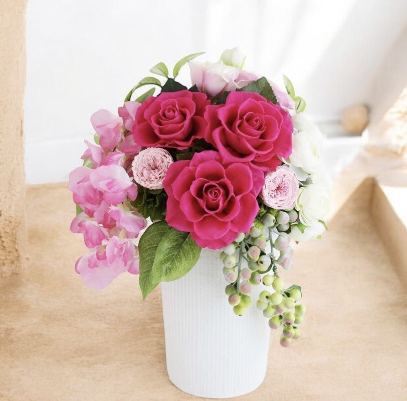 【送料無料】☆プリザーブドフラワー＜イリス＞ピンク バラ【お祝い】マゼンタピンク ローズ