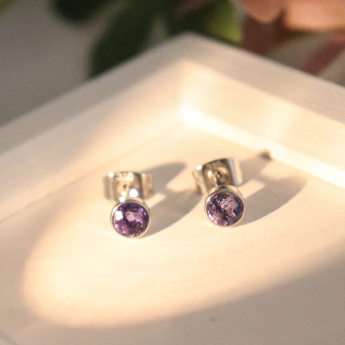 カラーチェンジ フローライト サージカルステンレス vカット台座 一粒  