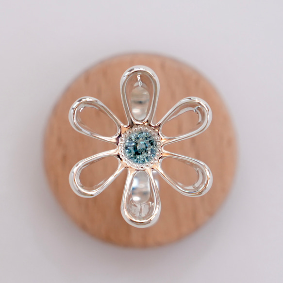 お花のリング   青い天然石　【 silver925 大振りシルバーリング】シルバーの大ぶり指輪 2枚目の画像