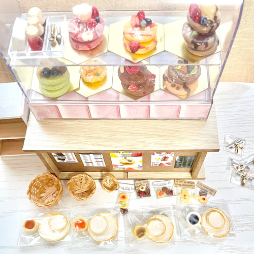 パンケーキのショーケースセット(リカちゃんサイズ) その他置物
