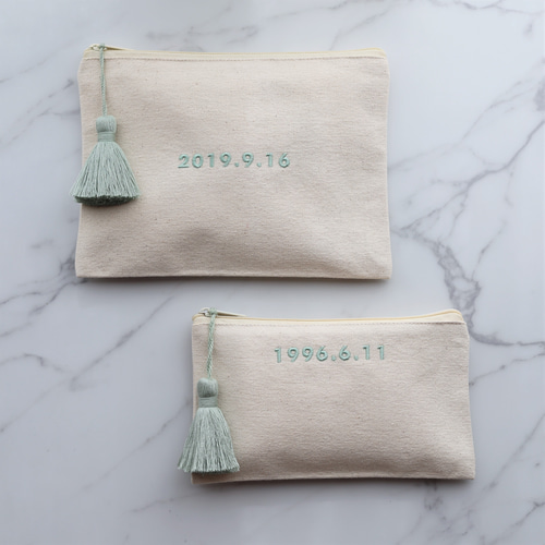 推し色・名入れ フラットポーチ｜母子手帳・通帳・アクスタ・推し活