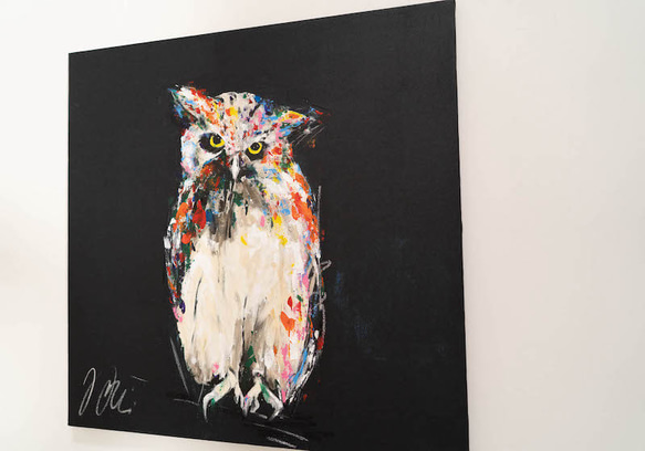 Title "owl"  contemporary paint 第3張的照片