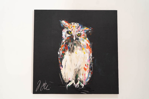 Title "owl"  contemporary paint 第1張的照片