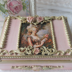 薔薇のマリーアントワネットのアンティークボックス、ジュエリーボックス 6枚目の画像