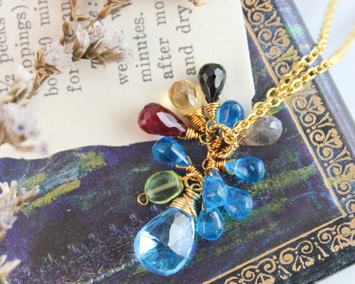 14kgfロンドンブルートパーズ・ネオンブルーアパタイトピアス/イヤリング Supple（ロンドンブルートパーズピアス）14kgf | M'skyy