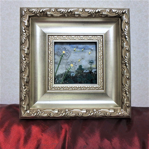 幸福な景色初夏】GLASS 絵画 2023 額 インテリア クローバー たんぽぽ