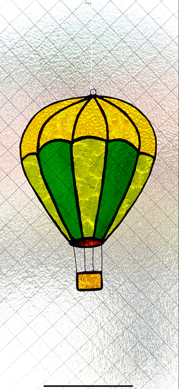 気球　グリーンとイエローのコントラスト 3枚目の画像