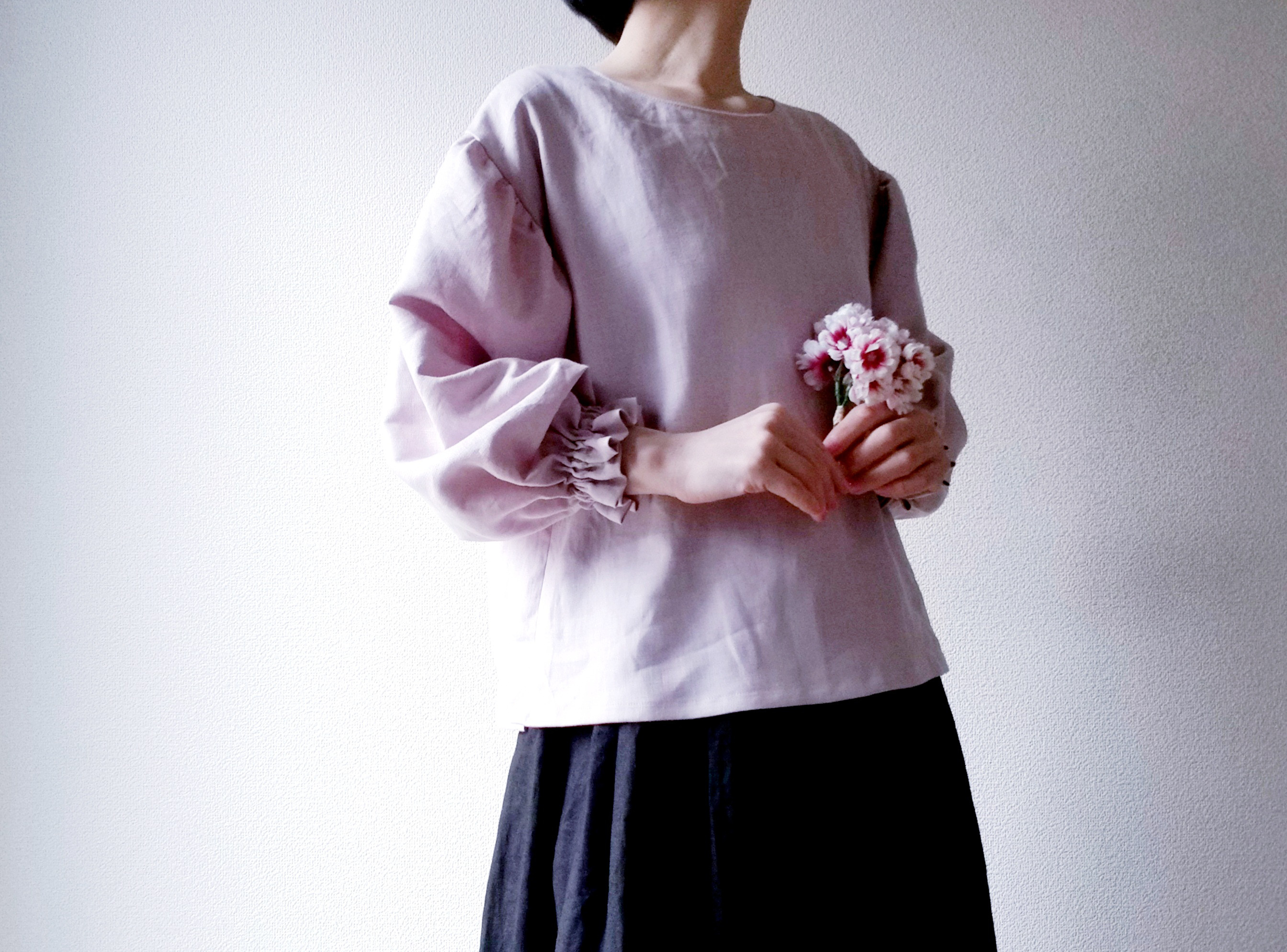 洗える！着回せる上質LINENのプルオーバー　薄桜　すずらん袖　デイリーからフォーマルまで♪　なめらかな肌触り♡