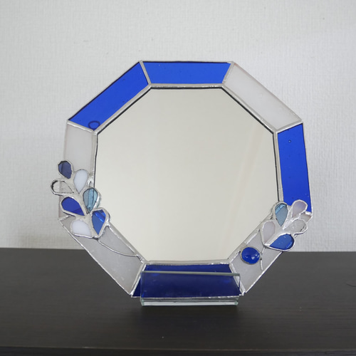 ✴︎:.。淡いブルーの八角形鏡♪ (size20㎝/max23） ステンドグラス 14