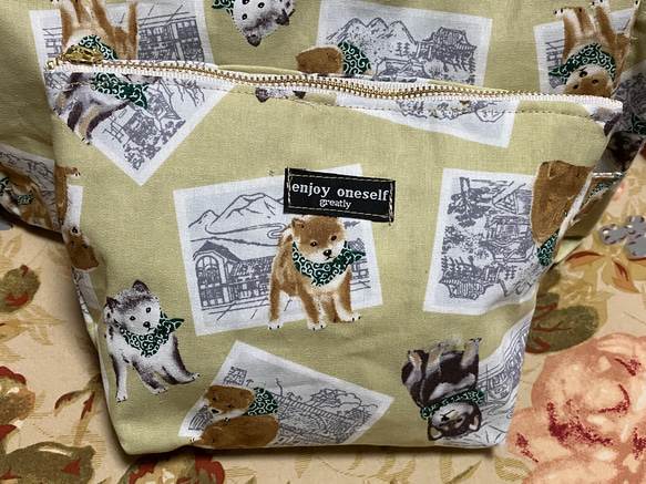 セール！柴犬・日本犬柄ハンドメイドバックポケット付きお散歩バック・お出かけバック・ランチバック。プレゼント付き 8枚目の画像