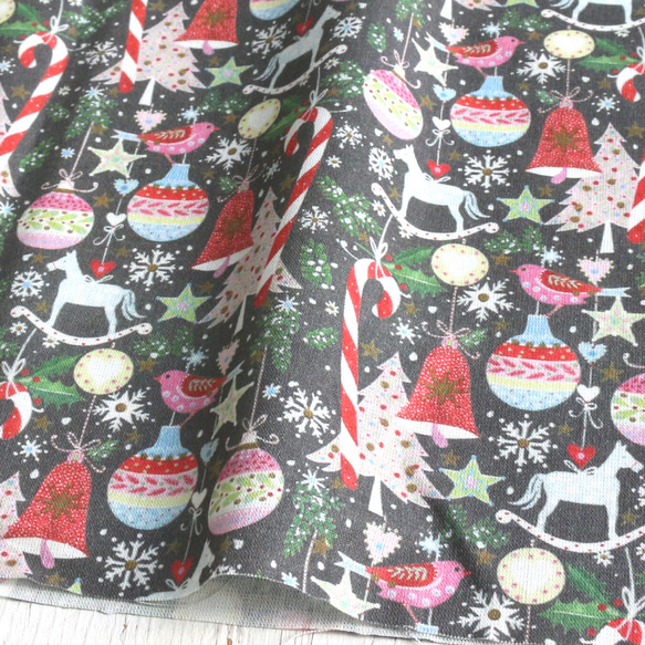 74cm×100cm★きらきらジュエル acufactum ドイツ　輸入生地 アクファクトゥム 2枚目の画像