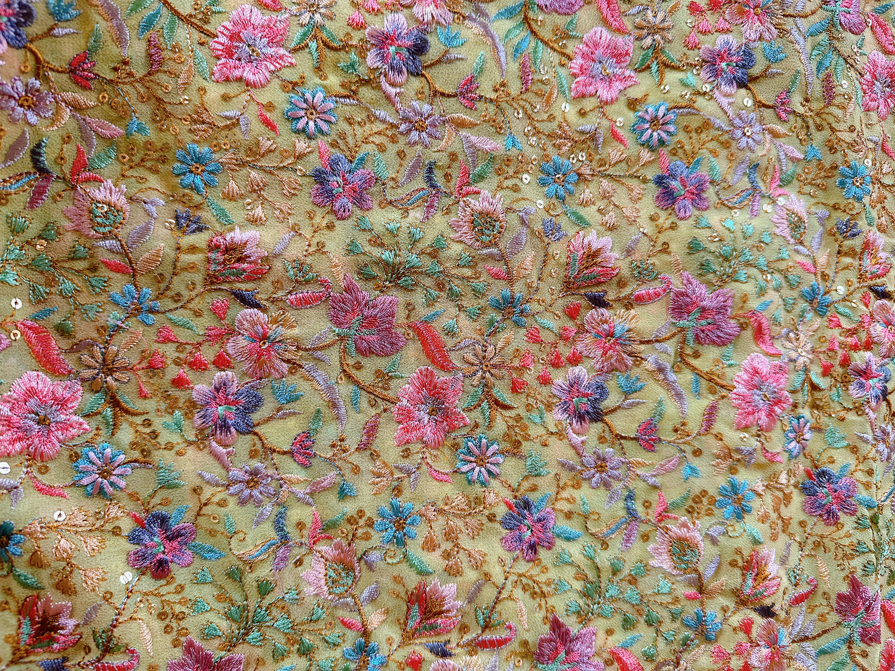 インド製 刺繍布地 インド製 刺繍布地