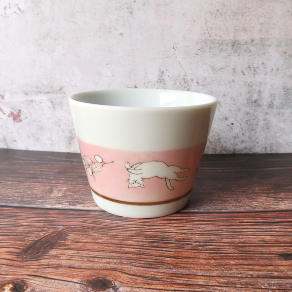 のびのび猫とオリーブのフリーカップ　ピンク　蕎麦猪口　手描き　 1枚目の画像