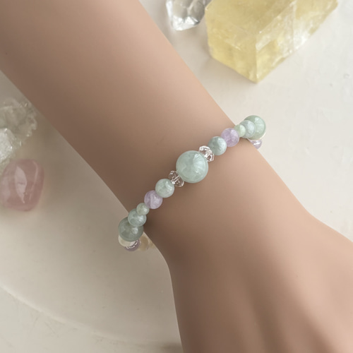 平穏と豊かさ】翡翠とラベンダーアメジストのブレスレット