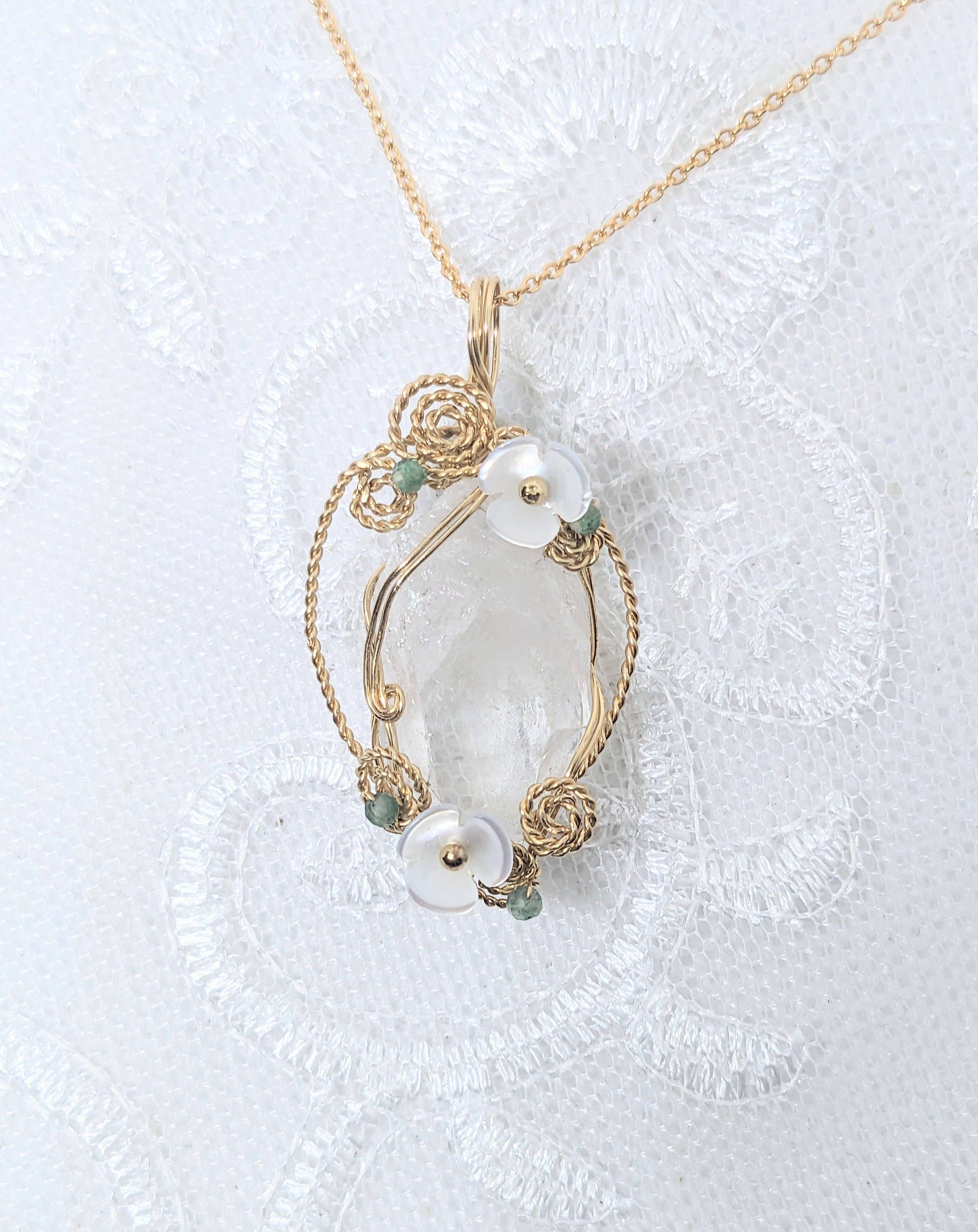 超安い 高千穂水晶　ワイヤーラップペンダント ネックレス・ペンダント