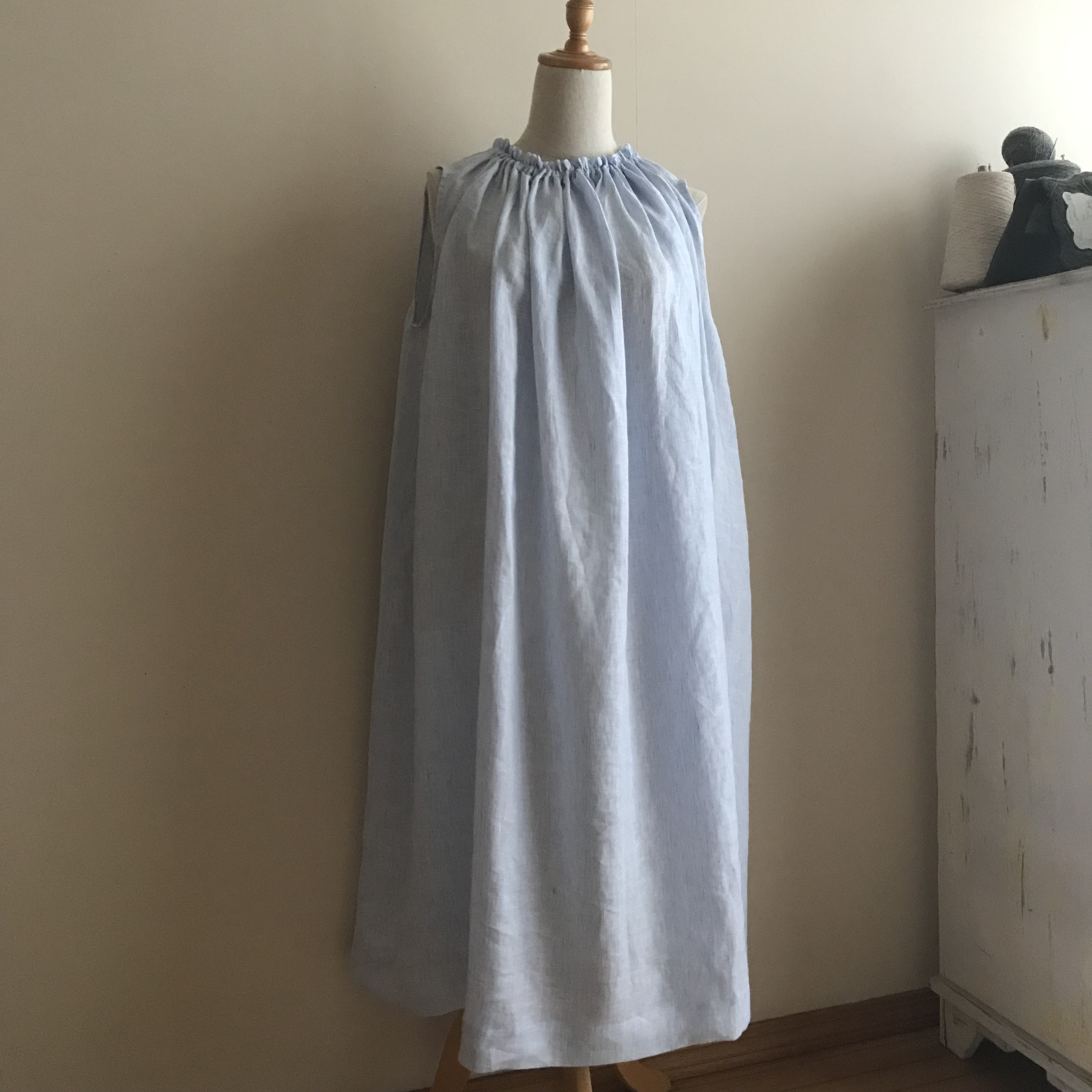 ハンドメイド服　ハンドメイド作家 リネンワンピース　フリル襟
