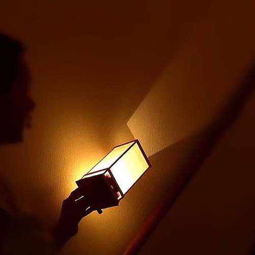 灯り箱【点】人感センサー手持ち行灯 「高さ25cm」和風の懐中