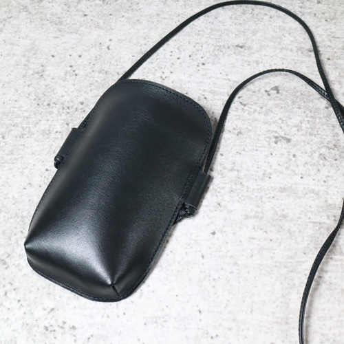 本革 可愛い スマホショルダー ブラック ショルダーバッグ