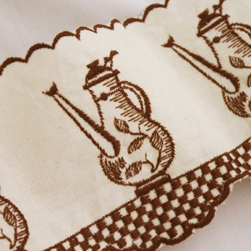 フランス　アンティーク　リネン刺繍　暖炉の飾り フランスアンティーク 刺繍 リネン オーバル | mamantique