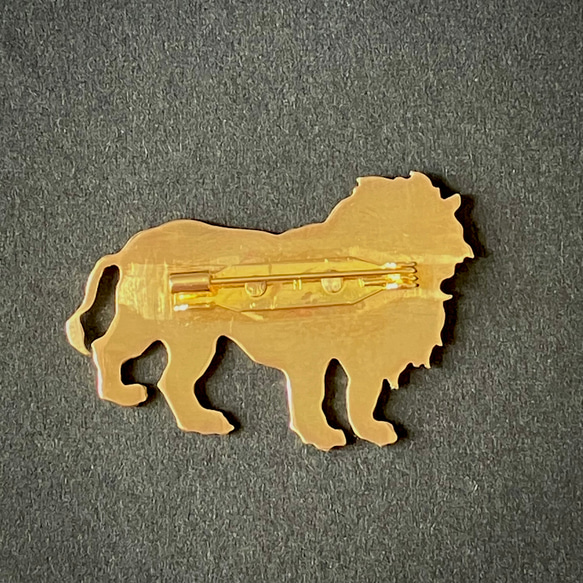 たてがみは強さの象徴【真鍮】ライオンのブローチ 4枚目の画像
