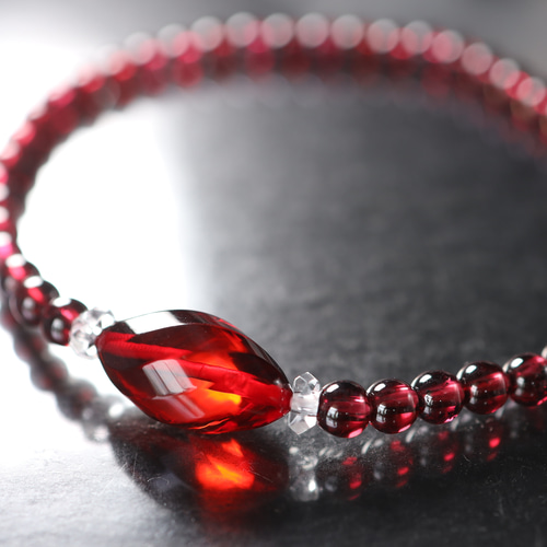 ☆最終入荷 バイオレットアンバー ブレスレット 16mm 14玉 ☆最終入荷 バイオレットアンバー ブレスレット 16mm 14玉