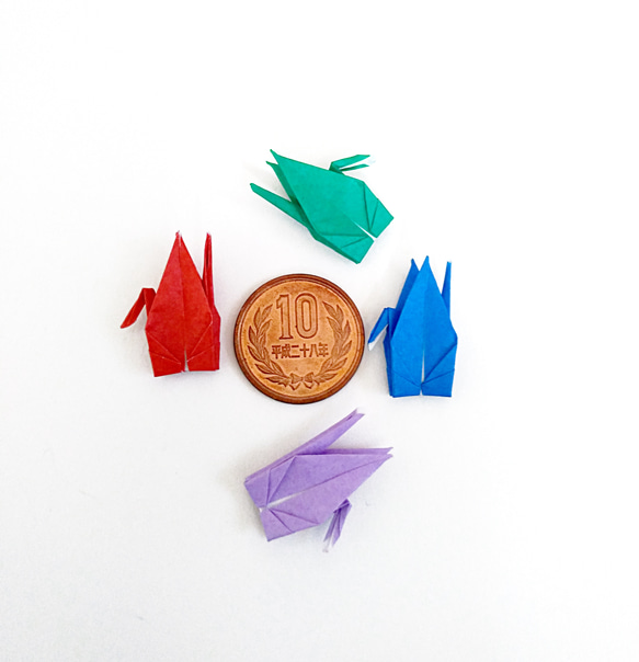 折り鶴（首あり）薄橙100羽 （5×5cmの折り紙使用） 3枚目の画像