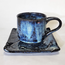幻像的な青色のコーヒーカップ＆ソーサー 4枚目の画像