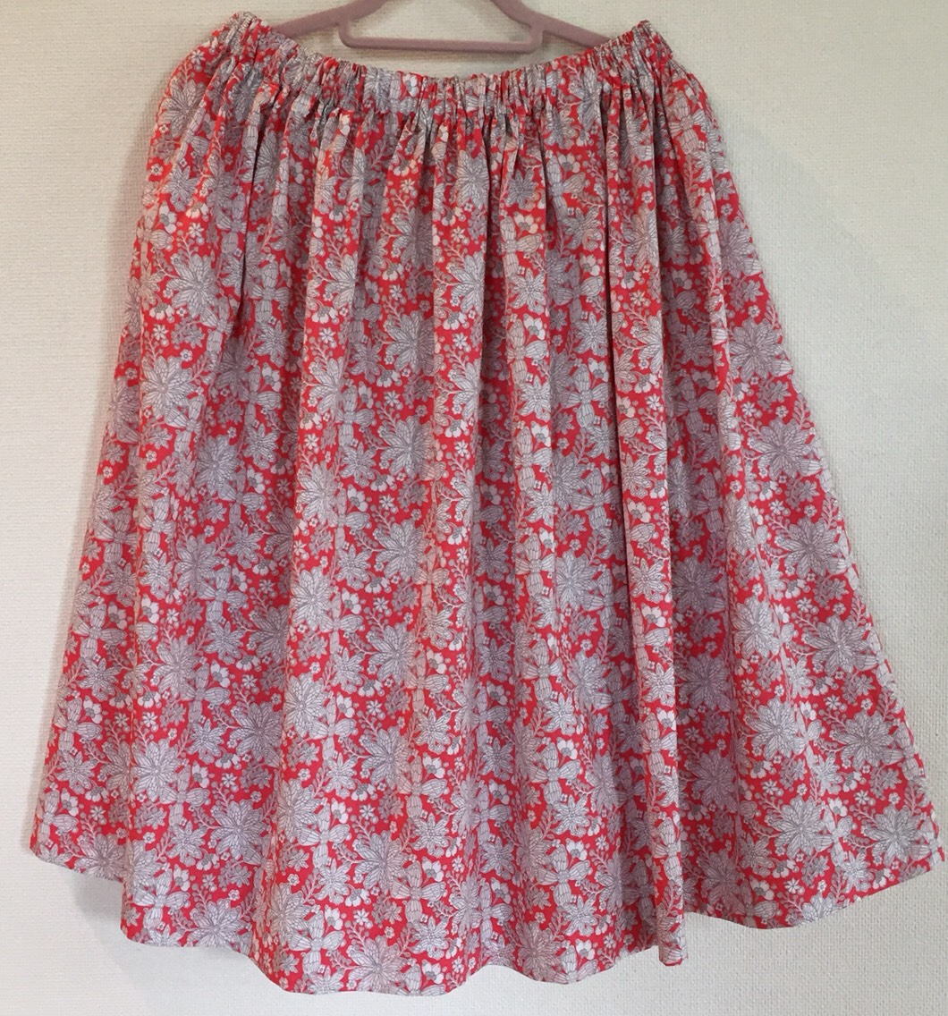 LIBERTY リバティ ＊ ギャザースカート  Buzz・Blossom バズ・ブロッサム