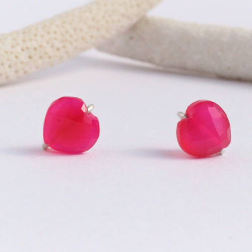 フューシャピンクカルセドニー Heart Yピアス Silver／14KGF