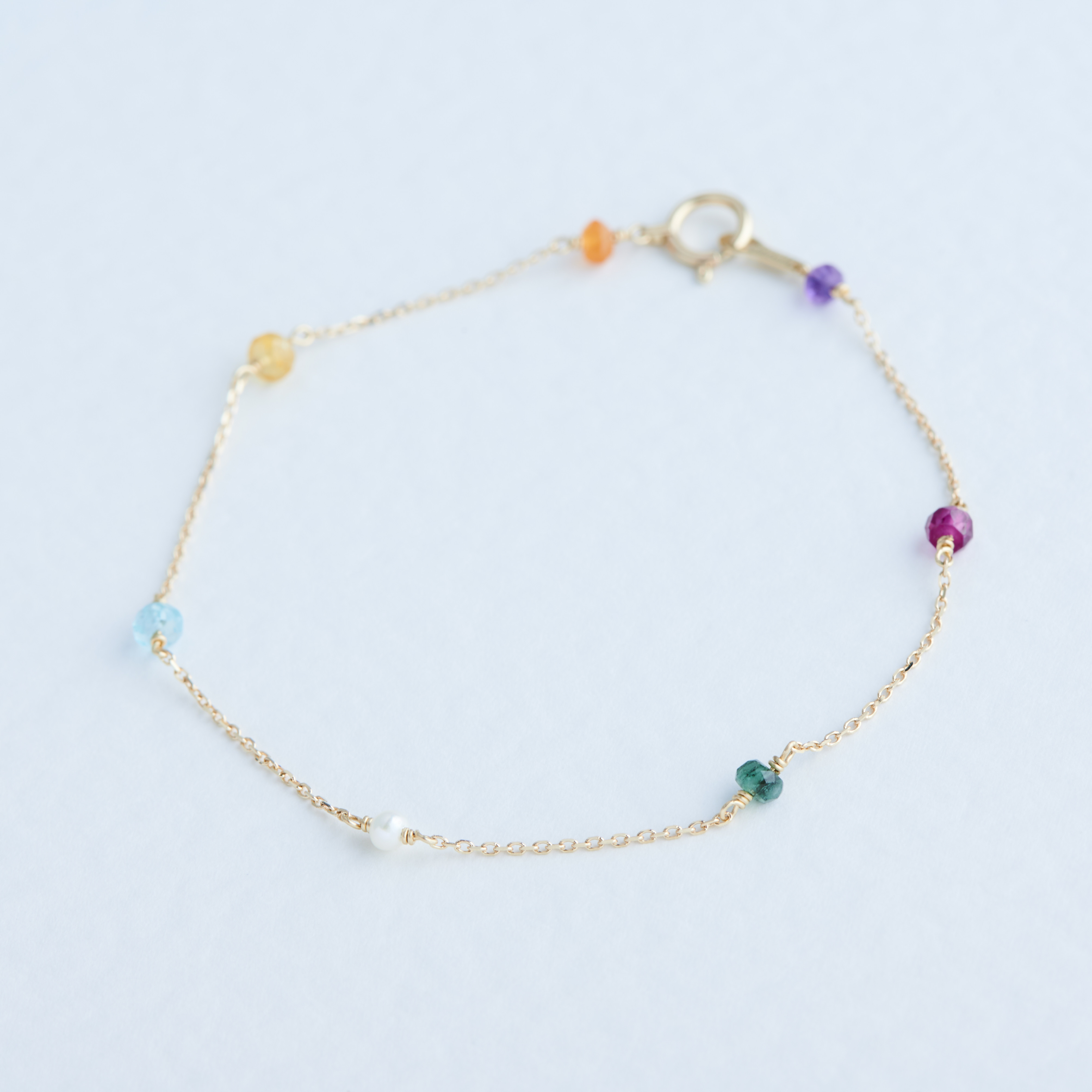 流行 レインボーカラーの７色ブレスレット｜K10YG｜SNB-021×7