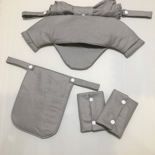 キューズベリー　ZERO  よだれカバー２枚付き キューズベリー ZERO よだれカバー ZERO専用 ヘッドカバー 2枚