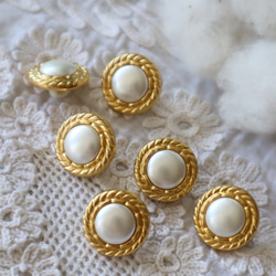 フランス13㎜（小） ヴィンテージボタン A1388 ゴールド 3枚目の画像