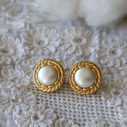 フランス13㎜（小） ヴィンテージボタン A1388 ゴールド 4枚目の画像