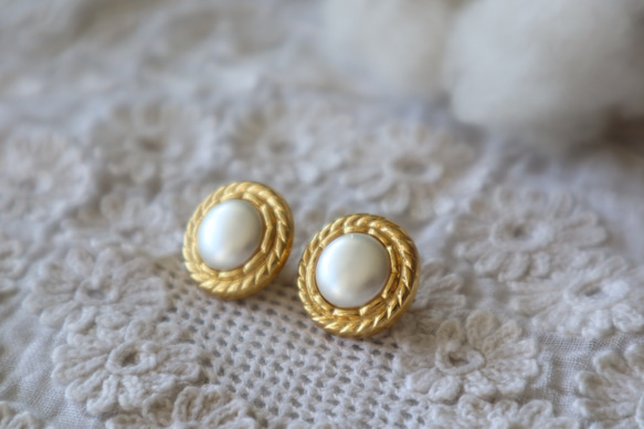 フランス13㎜（小） ヴィンテージボタン A1388 ゴールド 7枚目の画像