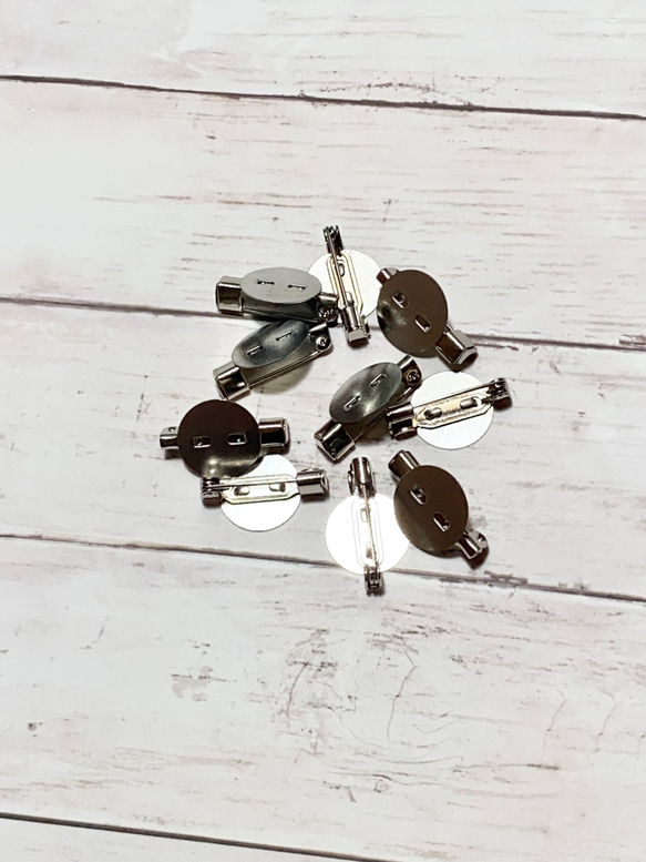 ハンドメイド 台付きブローチピン10個（ZR-0195） その他素材 Rainbow