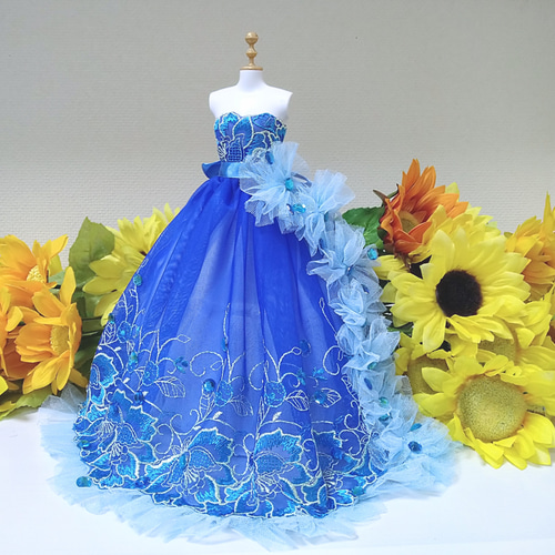 258一点物ミニチュアウエディングドレス☆ブルー青ロングカラー 258一点物ミニチュアウエディングドレス☆ブルー青ロングカラー