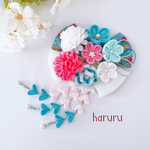 つまみ細工の髪飾り【水色花柄ダブルリボン さがり付きお花のセット