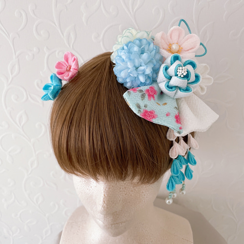 つまみ細工の髪飾り【水色桜ダブルリボン さがり付きお花の