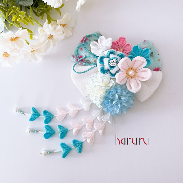 つまみ細工の髪飾り【水色桜ダブルリボン さがり付きお花の