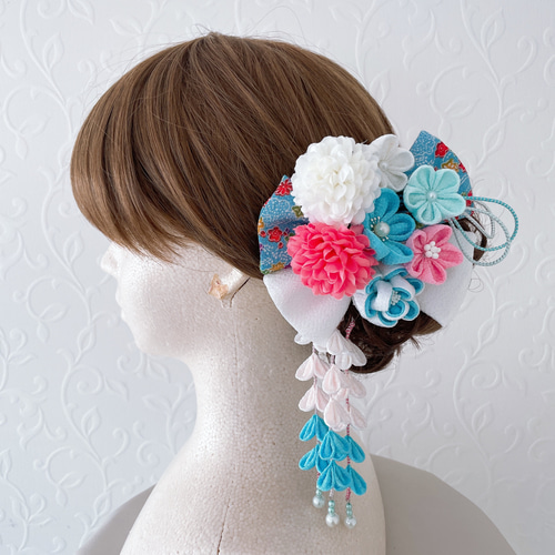 つまみ細工の髪飾り【水色花柄ダブルリボン さがり付きお花のセット