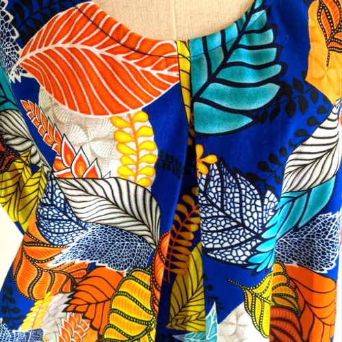 アフリカ布　ワンピース　アフリカンワンピース カンガのワンピース（アフリカ布ワンピース）アフリカンプリント
