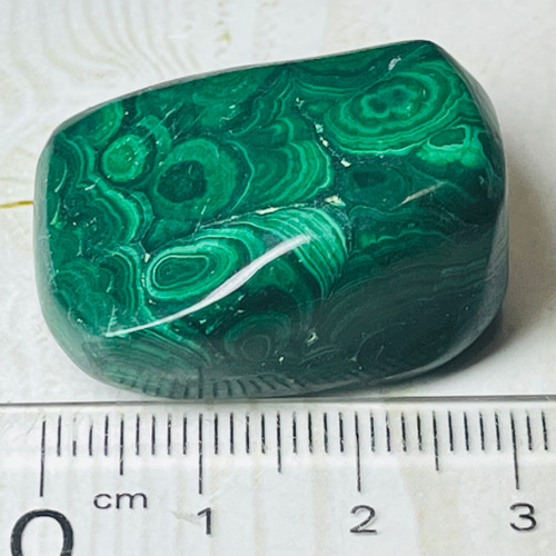 ♢天然石 招き猫 インド翡翠 アベンチュリン 開運 金運財運 千客万来