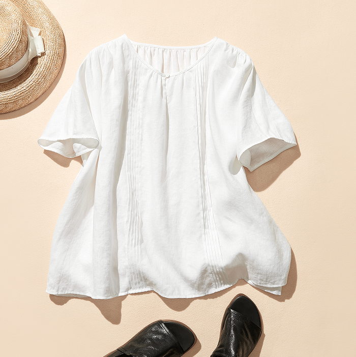涼しげな大人可愛いピンタック入りブラウス　リネン100％　ホワイト　230505-1