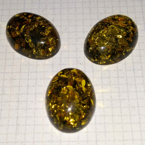 メルちゃんAPPETIZERSアンバー9枚グリーン4枚イエロー2枚の15枚 グリーンアンバー 16X12サイズ オーバルカボッション 3個セット